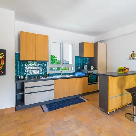 Valeria Holiday home Porto Palo